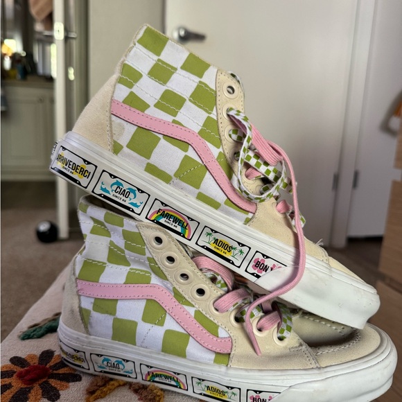 Rare vans off the wall women’s holiday vans - Picture 5 of 6